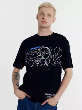 Футболка мужская черная с печатью