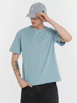 Футболка мужская голубая