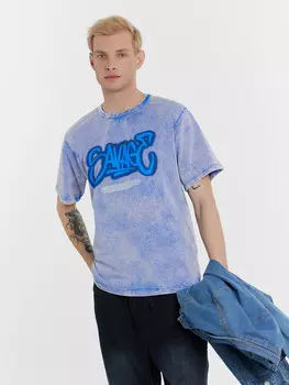 Футболка мужская голубая с обработкой эйсид и надписью