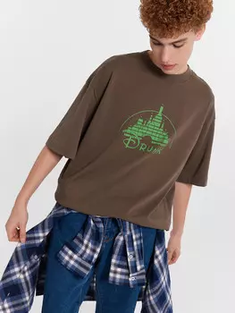 Футболка мужская коричневая с принтом