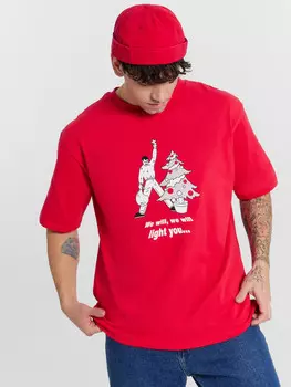 Футболка мужская красная с принтом и надписью