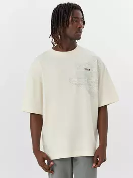 Футболка мужская кремовая с надписью