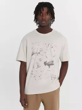 Футболка мужская кремовая с принтом
