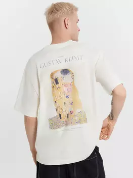 Футболка мужская кремовая с принтом и надписью