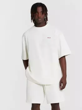 Футболка мужская молочная с принтом и надписью