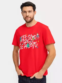 Футболка мужская новогодняя в красном цвете с печатью