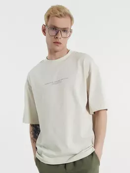 Футболка мужская светло-бежевая с печатью