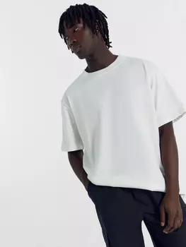 Футболка мужская в белом цвете