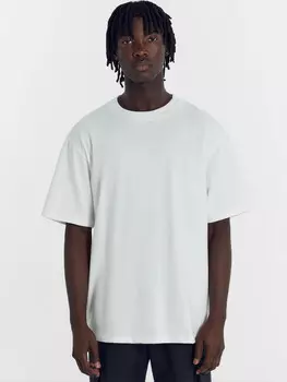 Футболка мужская в белом цвете