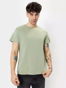 Футболка мужская в оливковом цвете