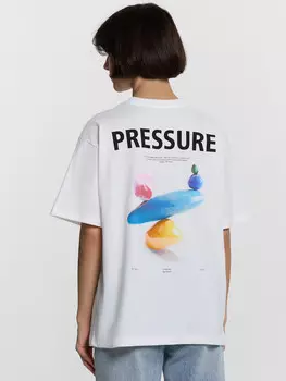 Футболка женская белая с принтом