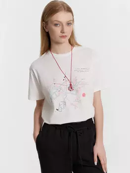 Футболка женская белая с принтом и надписью