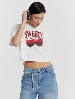 Футболка женская белая с принтом и надписью