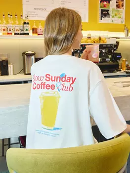 Футболка женская белая с принтом и надписью