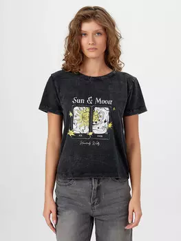 Футболка женская черная с принтом