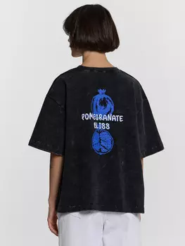 Футболка женская черная с принтом и надписью