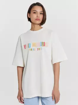 Футболка женская кремовая с надписью