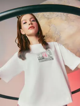 Футболка женская кремовая с принтом