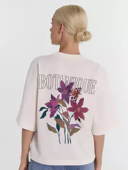 Футболка женская молочная с печатью