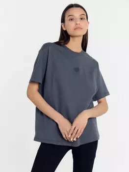 Футболка женская серая с аппликацией из страз