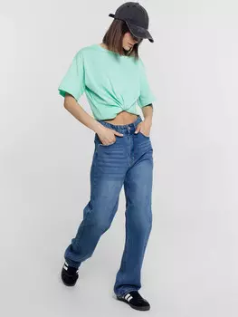 Футболка женская в мятно-зеленом цвете