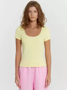Футболка женская желтая