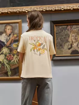 Футболка женская желтая с принтом и надписью