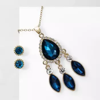 Гарнитур 2 предмета: кулон, серьги