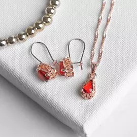 Гарнитур 2 предмета: серьги, кулон