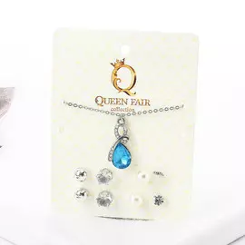 Гарнитур 5 предметов: 4 пары пусет, кулон