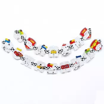 Гирлянда на люверсах с плакатом