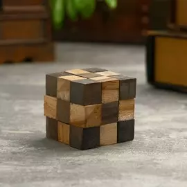 Головоломка из дерева