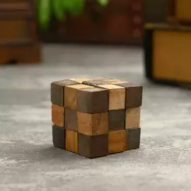 Головоломка из дерева