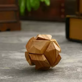 Головоломка из дерева