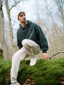 Худи мужское зеленое с принтом