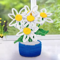 Игрушка из меховых палочек