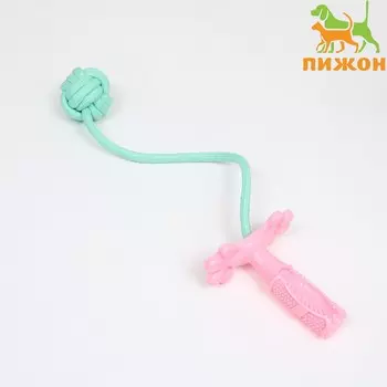 Игрушка канатная с зубочисткой и мячом