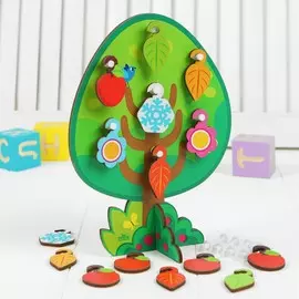 Игрушка с крючками