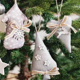 Игрушки на ёлку