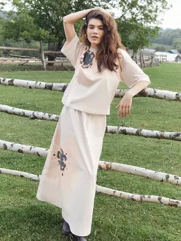 Юбка женская бежевая с цветком