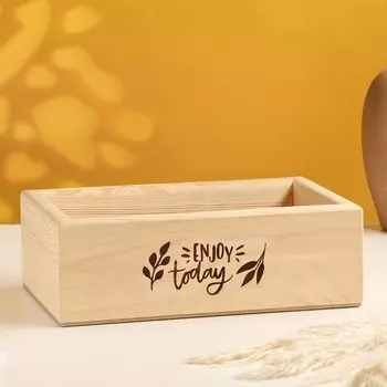 Кашпо деревянное натуральное с гравировкой