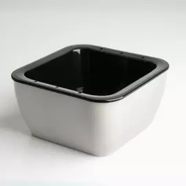 Кашпо для цветов квадратное