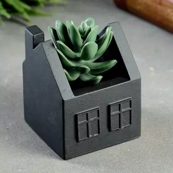 Кашпо домик черное, 8 х 7 см