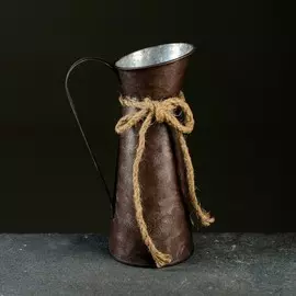 Фигурное кашпо для цветов