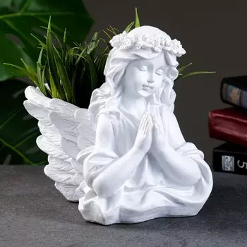 Фигурное кашпо для цветов