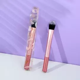 Кисть для макияжа