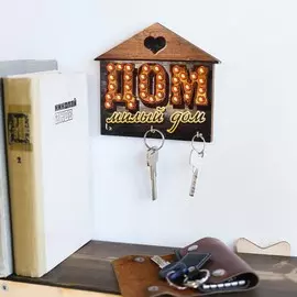 Ключница деревянная