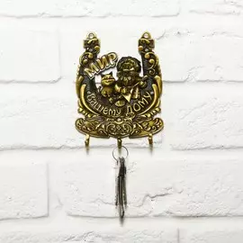 Ключница подкова с домовым