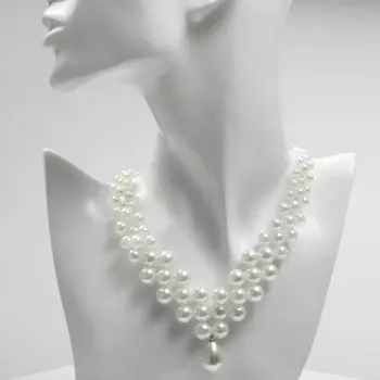 Колье с жемчугом