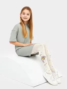 Колготки детские в молочном цвете с рисунком в виде девочек